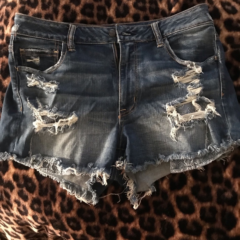 AE High Waisted shorts